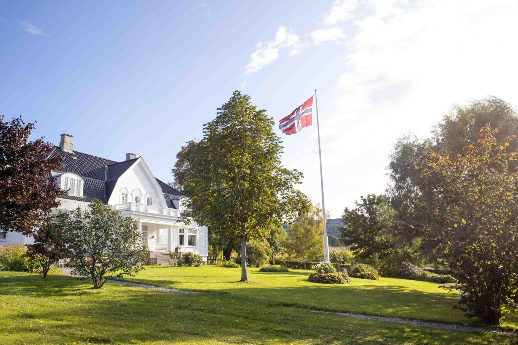 Thorbjornrud Hotell Jevnaker Exterior foto
